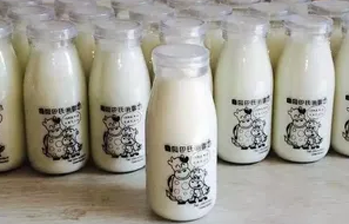 食品包裝PET瓶、酸奶瓶自動(dòng)絲印